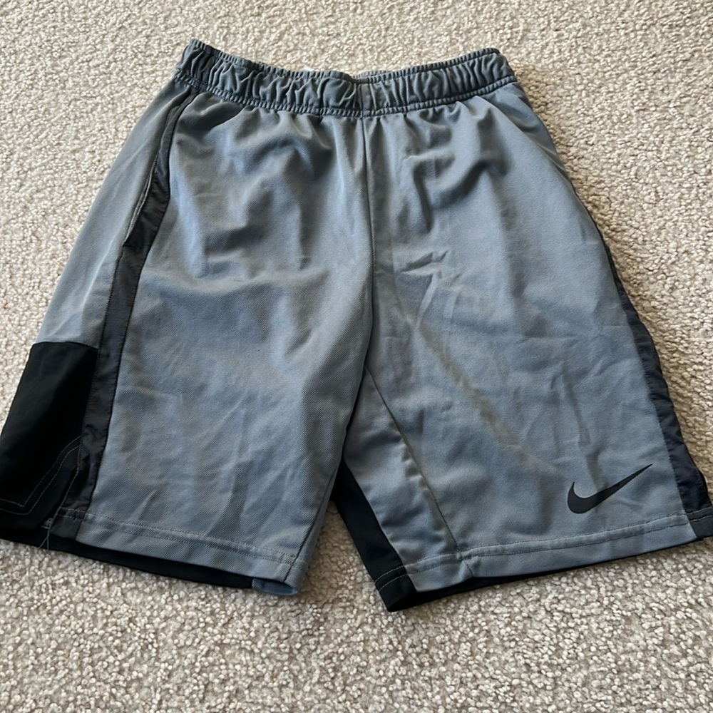 mens nike shorts